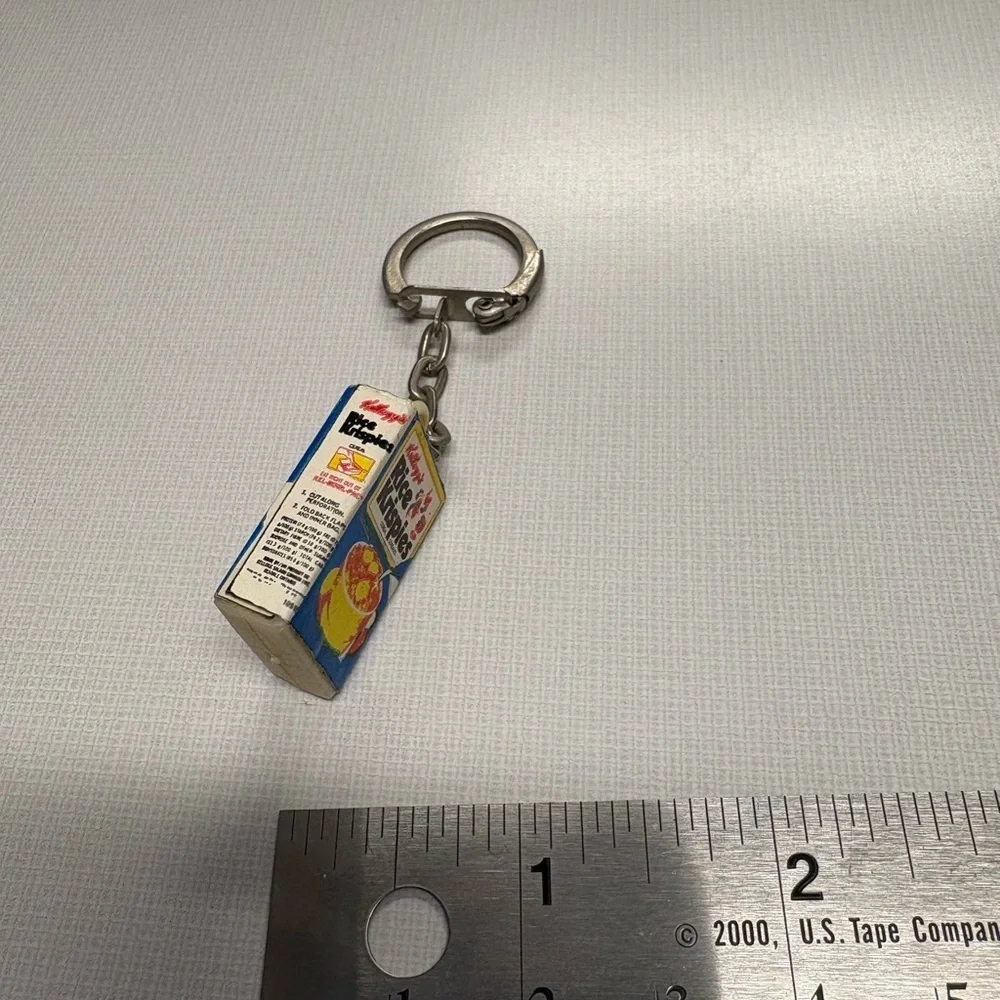 Vtg 1970’s Kellogg’s Rice Krispies Premium Giveaway Cereal Box Key Fob Keychain